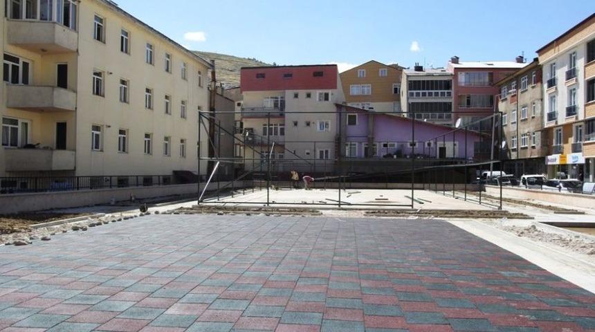 Park Ve Spor Tesislerinin Yapımı Başladı