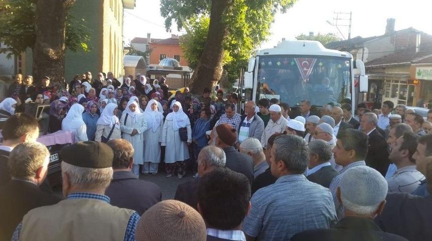 Bilecik&rsquo;te 35 Kişilik Umre Kafilesi Kutsal Topraklara Uğurlandı