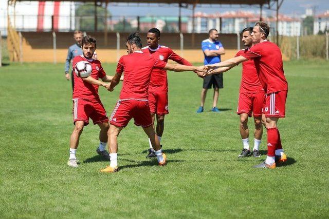 Sivasspor Yeni Sezona Hazırlanıyor 1