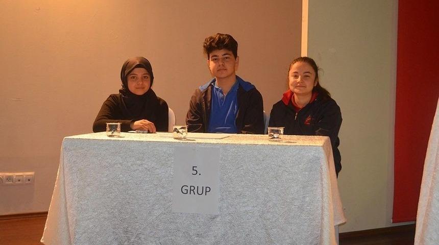 &Ouml;ğrenciler Bilgi Yarışmasında Ter D&ouml;kt&uuml;