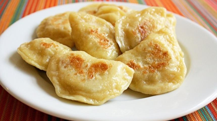 Polonya Mantısı (Pierogi)