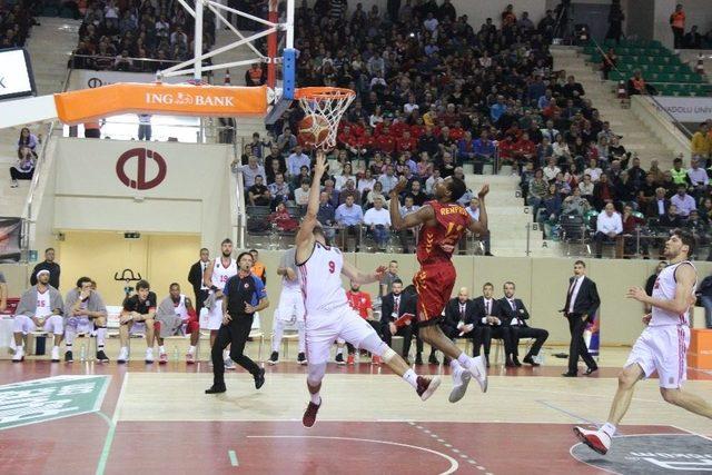 Eskişehir Basket, Galatasaray’a Karşı Üstün Durumda