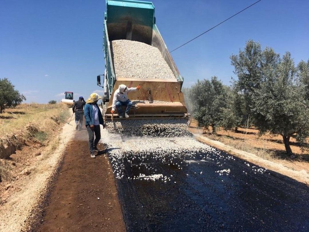 Salihli&rsquo;ye Bu Sezon 97 Kilometre Asfalt Atılacak