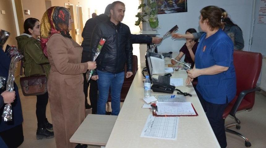 8 Mart D&uuml;nya Kadınlar G&uuml;n&uuml;