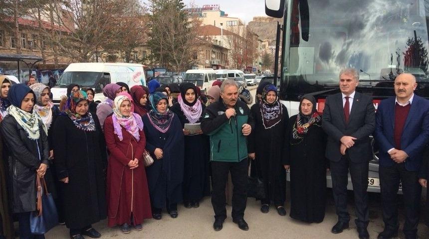 Vicdan Konvoyu&rsquo;na Bayburt&rsquo;tan Destek