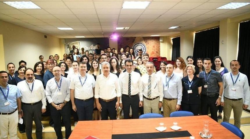 Yeni Sağlık &Ccedil;alışanları İş Başı Yaptı