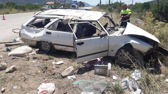 Denizli&rsquo;de Otomobil Takla Attı: 3 Yaralı 1