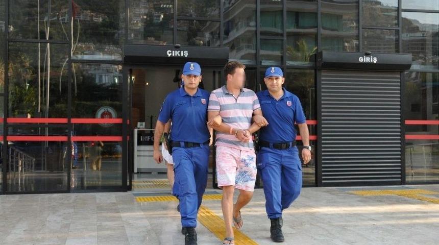 Ukraynalı Turisti &Ouml;ld&uuml;rd&uuml;ğ&uuml; İddia Edilen Rus Turist Tutuklandı