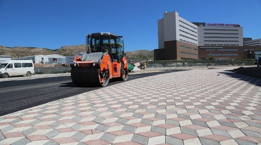 Şehir Hastanesi Yolunda &Ccedil;alışmalar Aralıksız S&uuml;r&uuml;yor