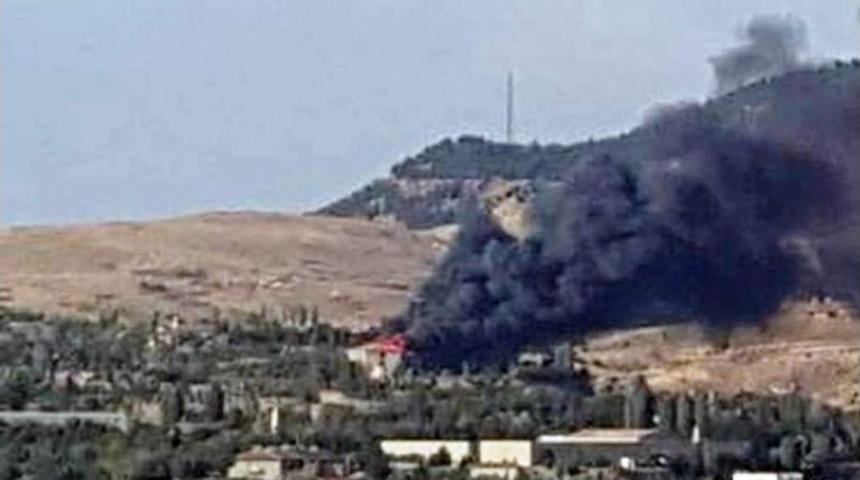 Ankara&rsquo;da Askeri Kışlada &Ccedil;atı Yangını