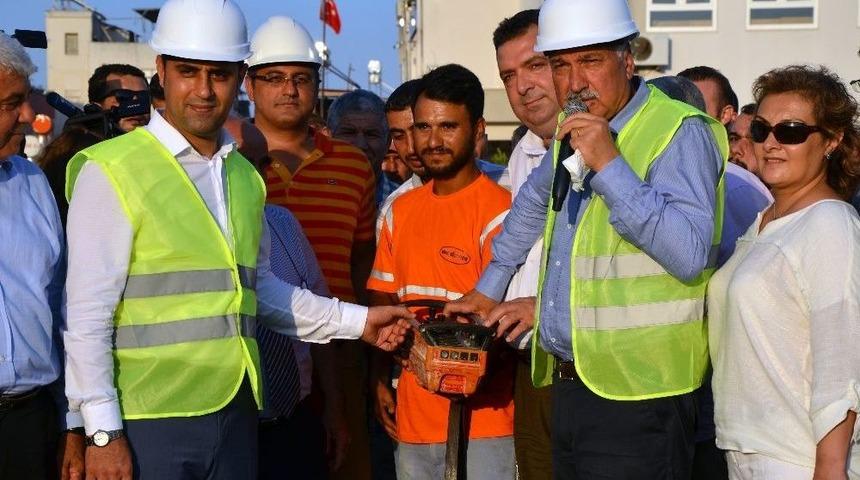 Başkan Karalar, Demetevler’de Spor Tesisinin Temelini Attı