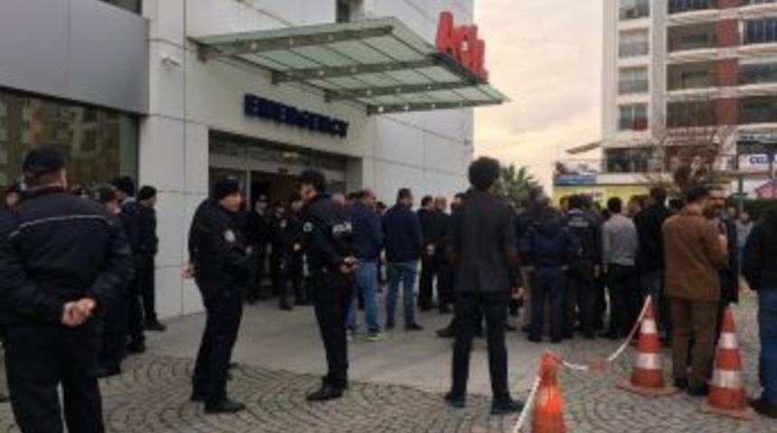 G&ouml;zaltı İ&ccedil;in Gelen Polise Saldırdılar: 3&rsquo;&uuml; Polis 4 Yaralı