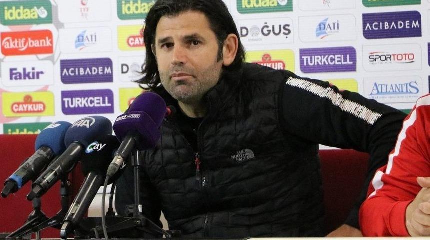 &Uuml;z&uuml;lmez: "lig Her Hafta Daha Da Zorlaşıyor"