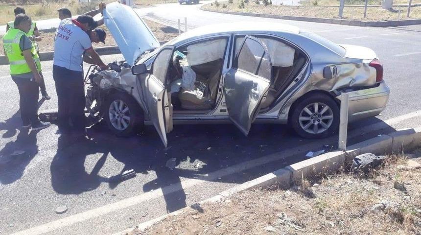 Bing&ouml;l&rsquo;de Trafik Kazası: 4 Yaralı