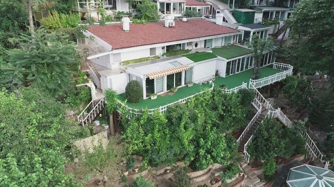 Adnan Oktar&rsquo;ın Villasından Ka&ccedil;tığı Patika Yol İlk Kez Bu Kadar Net G&ouml;r&uuml;nt&uuml;lendi