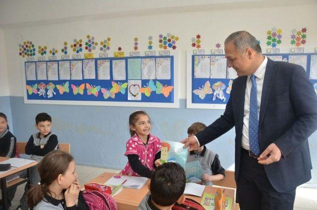 Türkçeyi Öğrenince İlk Ezberi ‘istiklal Marşı’ Oldu