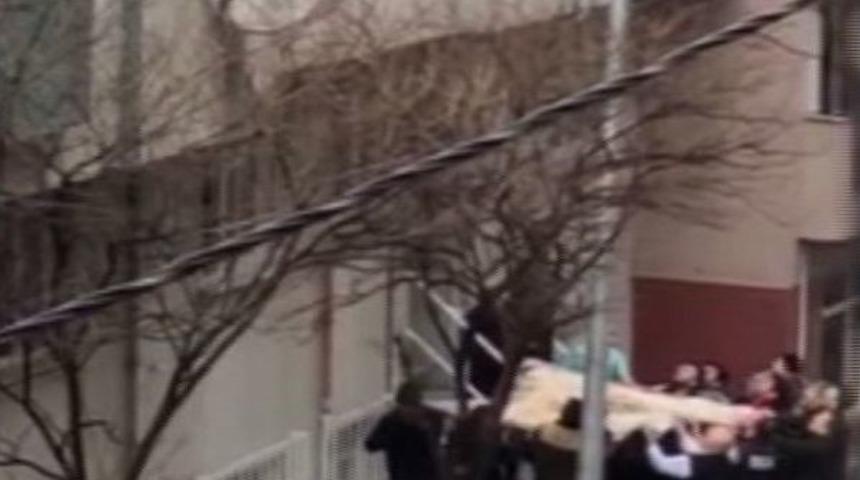 (&ouml;zel) Gaziosmanpaşa&rsquo;da Can Pazarı Kamerada