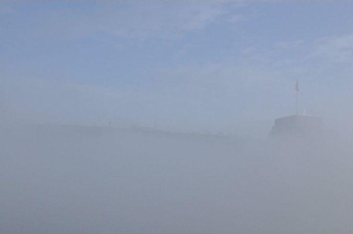 Kars Kalesi Sis Arasında Kayboldu G1