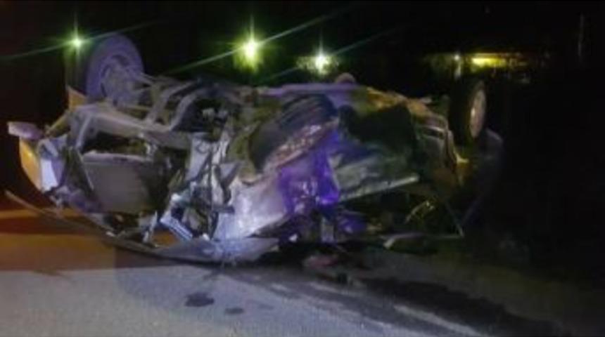 İzmir’de Trafik Kazası: 1 Ölü, 3 Yaralı