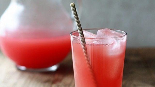 Karpuzlu Hindistan Cevizi Suyu