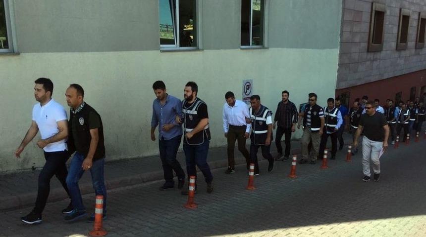 Fet&ouml;&rsquo;n&uuml;n Tsk&rsquo;daki Mahrem Yapılanmasına Y&ouml;nelik Operasyon