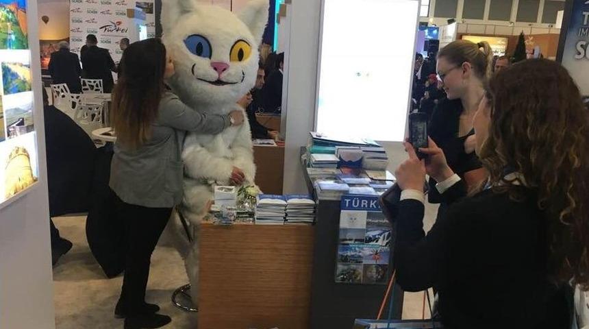 Berlin Turizm Fuarında Van Standına Yoğun İlgi