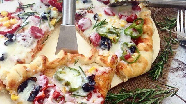 Ağzınıza Layık Karışık Pizza