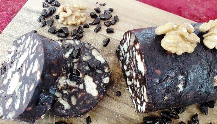 Bebe Bisküvisi İle 15 Dakikada Mozaik Pasta Yapılışı