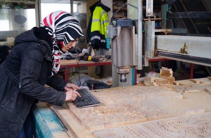 Amatör Olarak Başladığı İşte, Sosyal Medyada Satmaya Çalıştığı Ürünlerin Siparişine Yetişemiyor G2