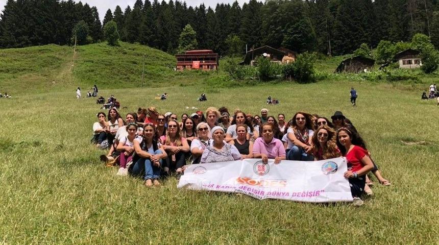 Tuncelili Kadınlar Doğu Karadeniz&rsquo;i Gezdi