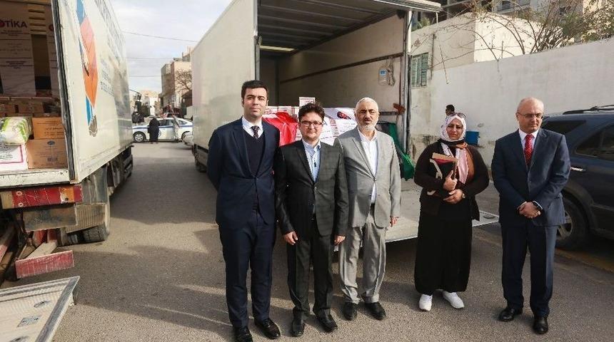 Libya&rsquo;da 400 Aileye Gıda Yardımı