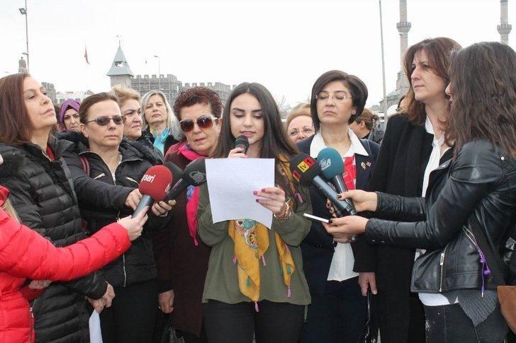 Kayseri’de Kadınlar 8 Mart İçin Alanlardaydı