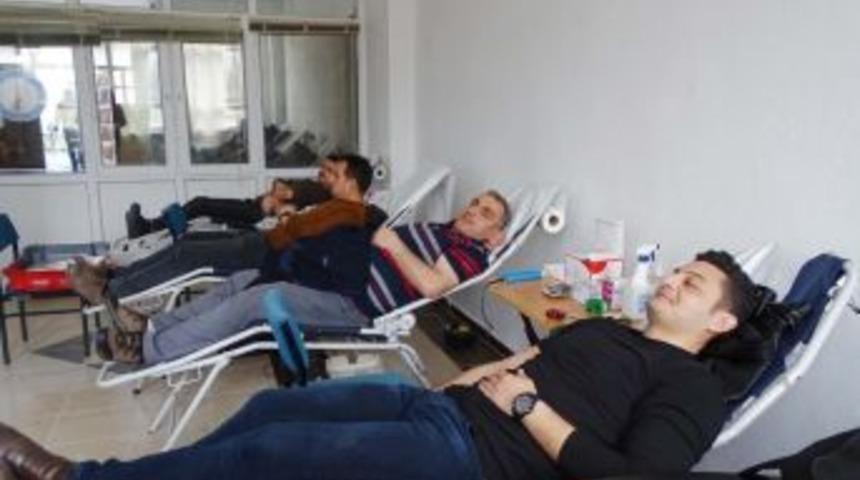 Hisarcık&rsquo;ta Kan Bağışı Kampanyası