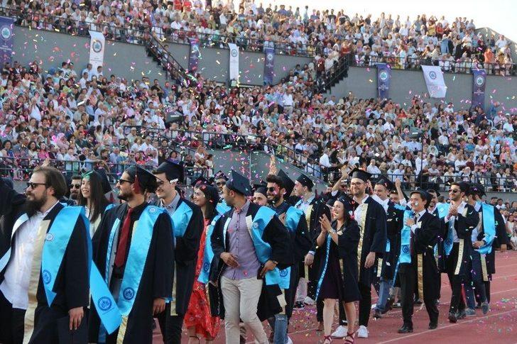 Esogü Mezunlarını Geleceğe Uğurladı G4