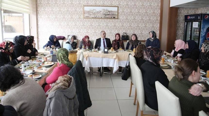 Başkan Aydın, Şehit Ve Gazi Aileleriyle Bir Araya Geldi