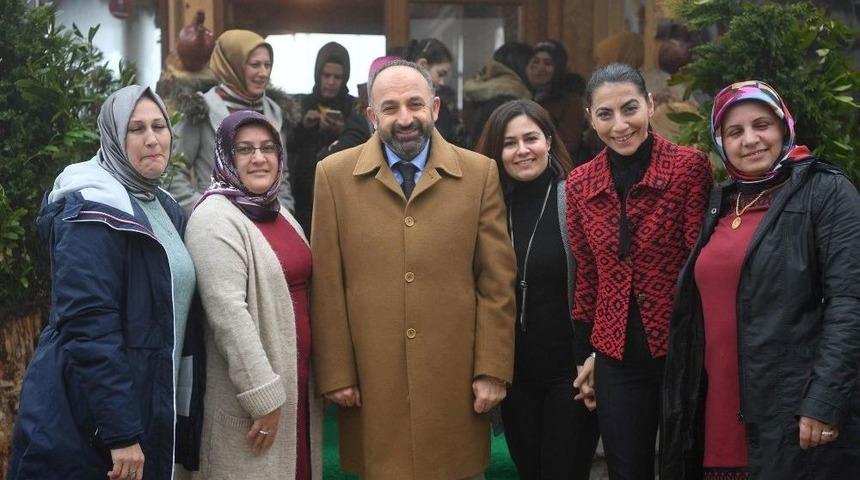 Başkan &Uuml;z&uuml;lmez, Kar-mek &Uuml;yeleriyle Bir Araya Geldi