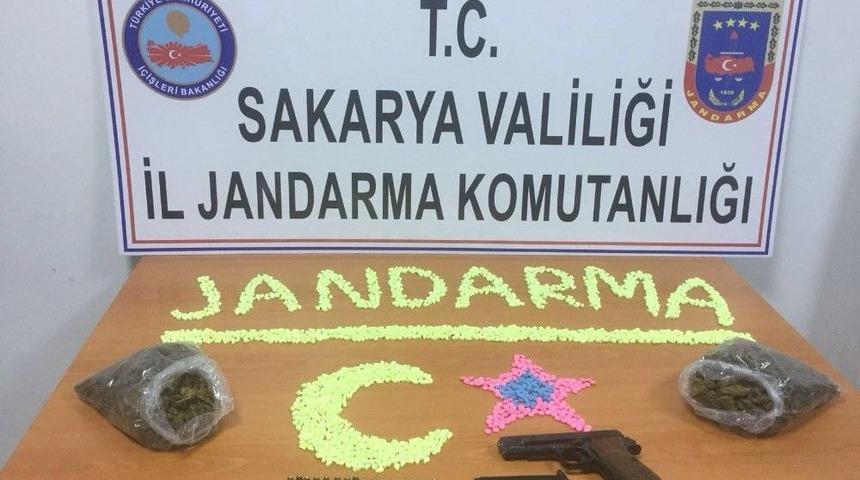Sucukların Arasına Gizlenmiş Bin 477 Adet Uyuşturucu Hap Ele Ge&ccedil;irildi