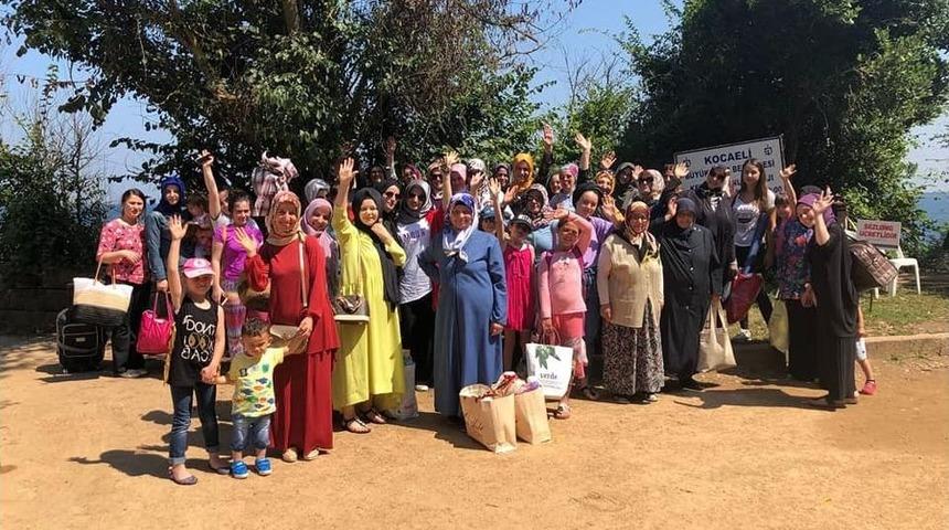 Kartepeli Kadınlar Yaz Etkinliklerine Devam Ediyor