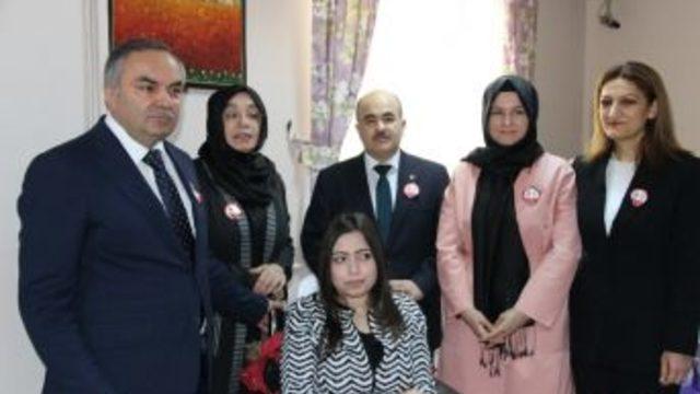 Başkan Ay’dan 8 Martta En Anlamlı Hediye