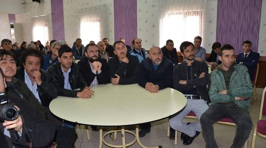 Kapalı Pazar Esnafı Bilgilendirildi