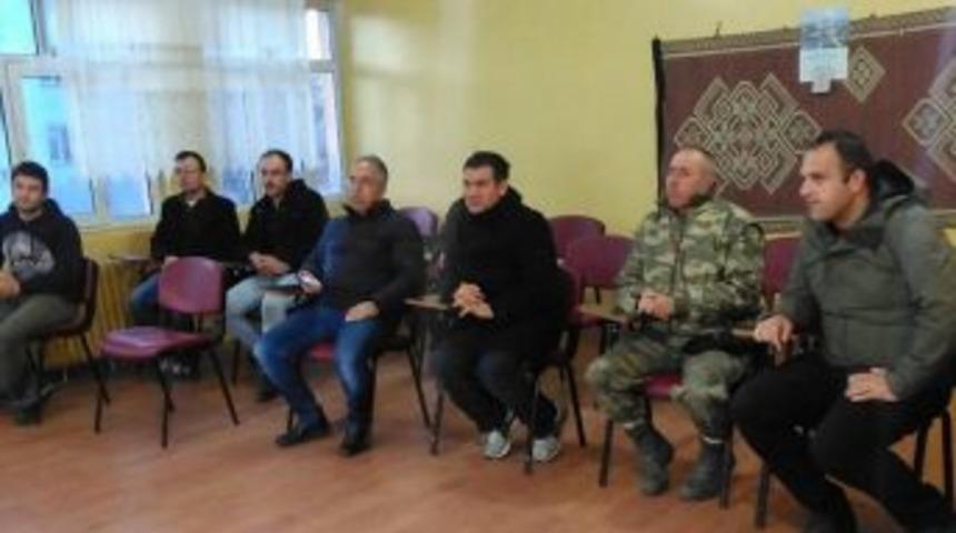 &Ccedil;ıldır&rsquo;da Avcılık Kursu