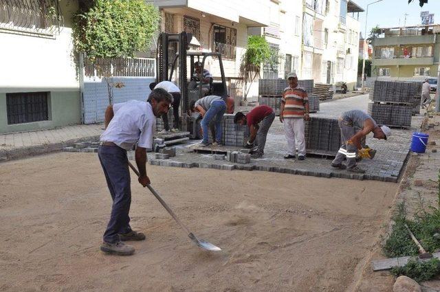 Nazilli’de Yol Yapım Çalışmaları Sürüyor