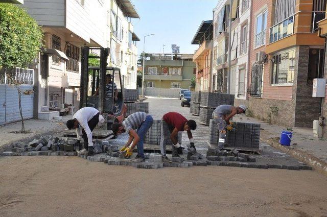 Nazilli’de Yol Yapım Çalışmaları Sürüyor