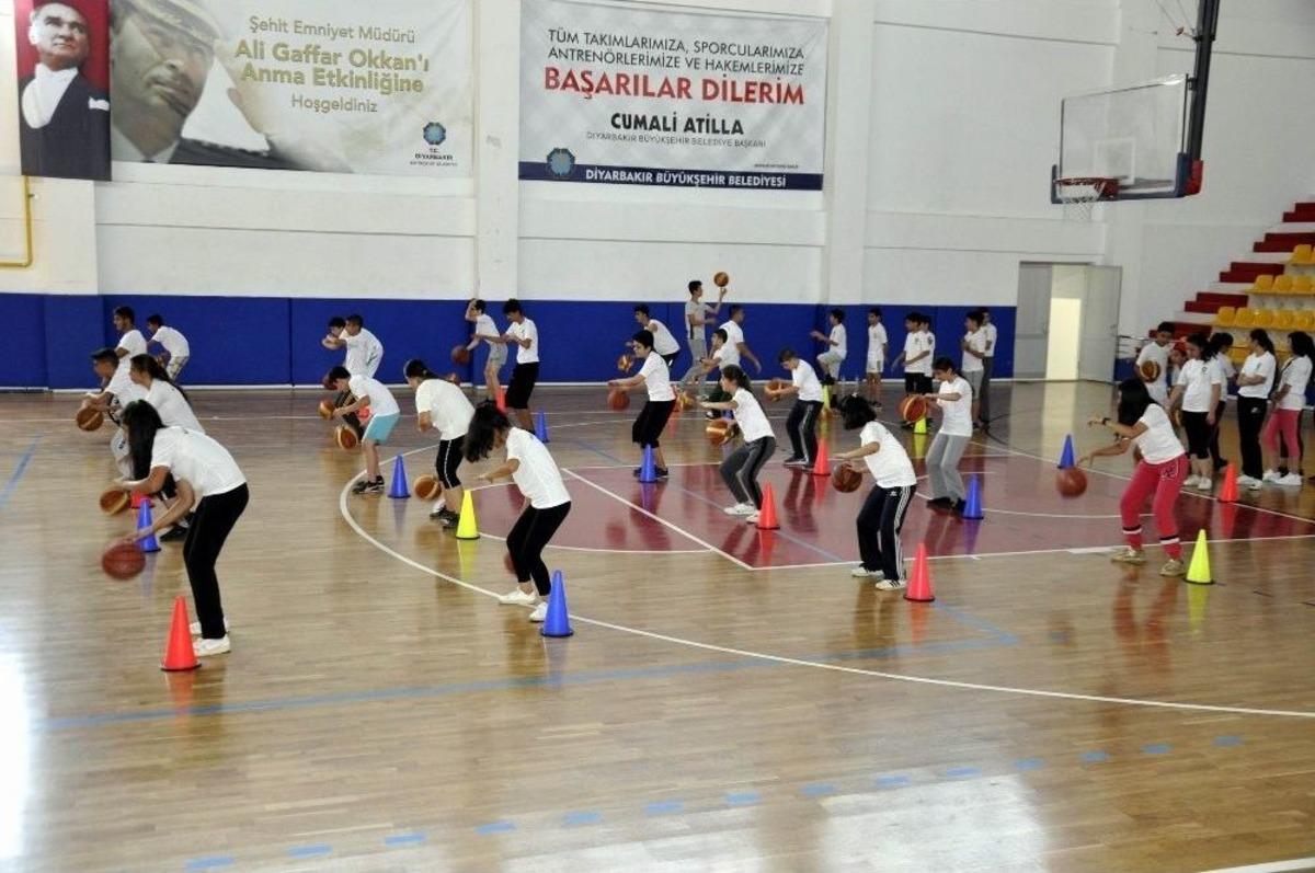 (&ouml;zel) İsteyince Oluyor