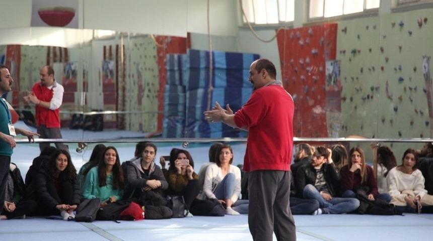 &ldquo;sosyal İ&ccedil;erme Aracı Olarak D&ouml;v&uuml;ş Sanatları&rsquo;&rsquo; Toplantıları Devam Ediyor