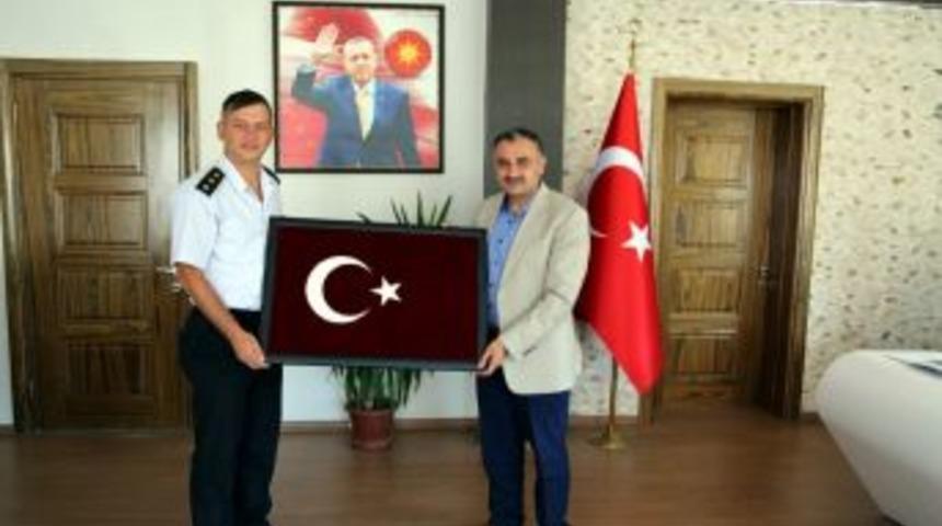 Y&uuml;zbaşı Mandar&rsquo;dan Başkan Cabbar&rsquo;a Veda Ziyaret