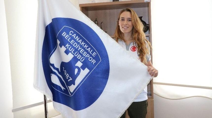 Cansu Aydınoğulları, &Ccedil;anakkale Belediyesporda