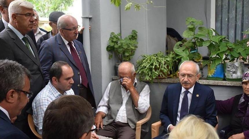 Kılı&ccedil;daroğlu, Tren Kazasında Yakınlarını Kaybeden Aileleri Ziyaret Etti