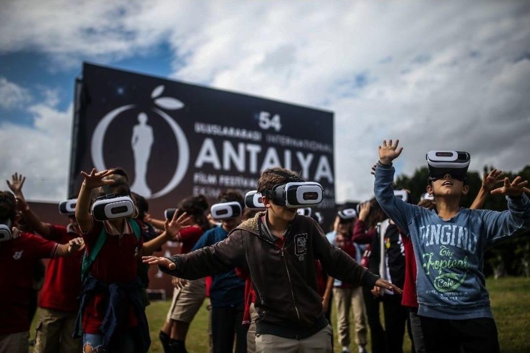 Antalya K&uuml;lt&uuml;r Sanatta Da Marka Oluyor