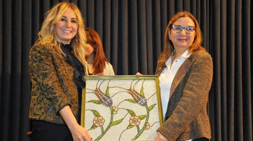 Tobb Başkanı Akyüz: "ekonomiye Kadın Eli Değecek"